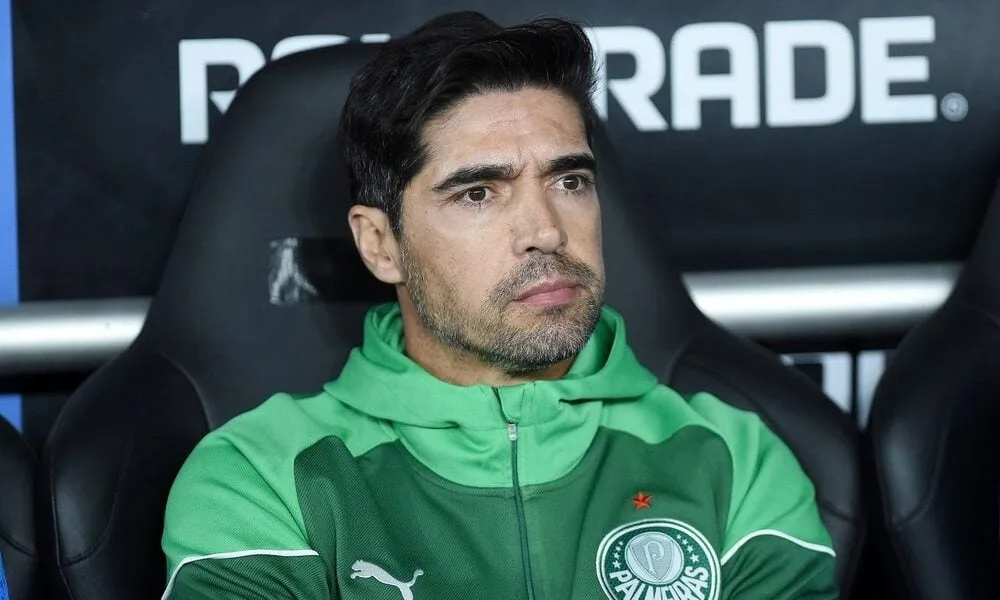 abel-ferreira-escala-palmeiras-com-allan,-sosa-e-trio-de-zagueiros-para-virada-contra-ldu-na-libertadores