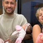 helena-chega-de-helicoptero-com-neymar-a-festa-de-mavie-em-sao-vicente-e-entra-no-tema-de-princesas