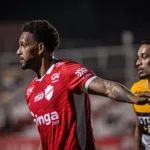 “a-gente-tem-de-ter-um-pouquinho-de-sorte,-estamos-criando-as-jogadas,-mas-falta-fazer-os-gols”,-diz-junior-todinho