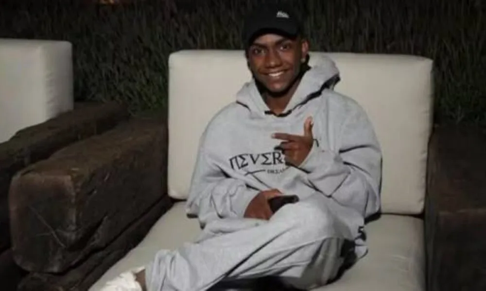 influenciador-valioso-de-20-anos-morre-em-colisao-de-carro-contra-arvore-em-jacobina-na-bahia