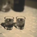 bebida-na-lapa-leva-a-primeiro-caso-suspeito-de-intoxicacao-por-metanol-no-rj