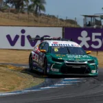 rafael-suzuki-volta-a-trilhar-o-caminho-da-vitoria-na-stock-car