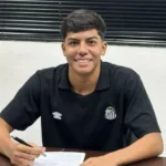 santos-oficializa-contrato-de-mateus-mendes-ate-2028-para-barrar-assedio-europeu