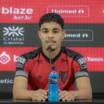 “temos-que-encarar-todos-os-jogos-como-se-fossem-finais”,-projeta-kauan-sobre-reta-final-da-serie-b