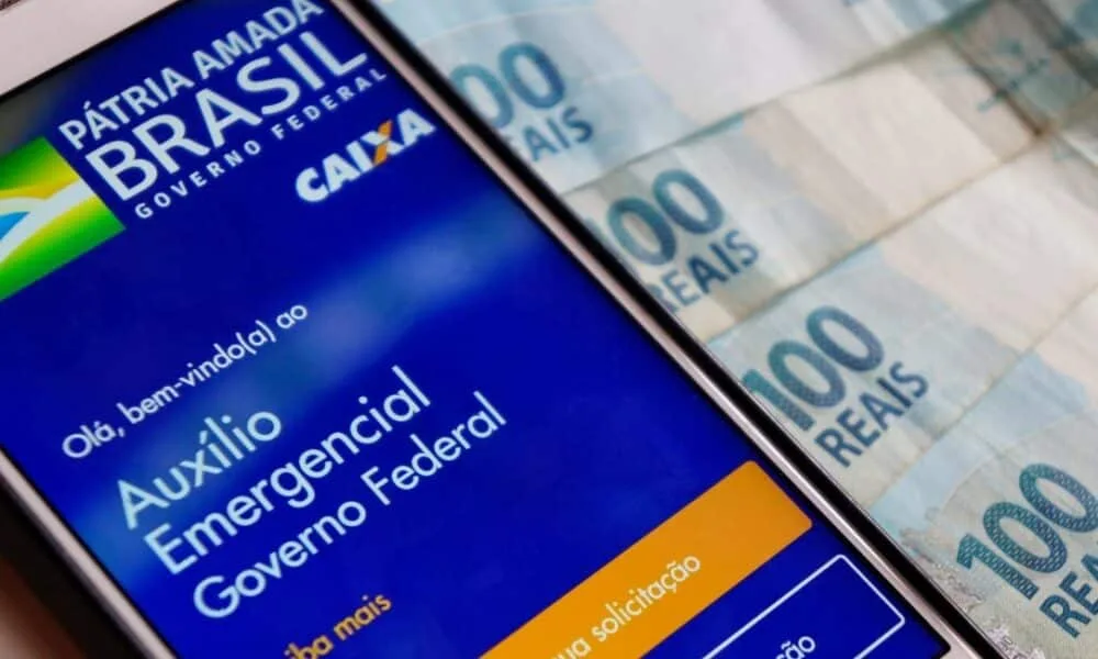familias-notificadas-para-devolver-r$-478,8-mi-do-auxilio-emergencial