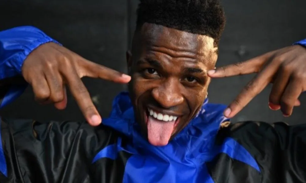 vini-jr-planeja-folga-no-real-madrid-para-explicar-polemica-a-virginia-fonseca-no-brasil