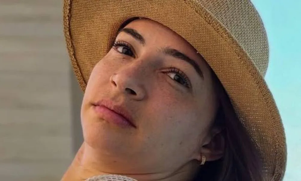 ex-gymnast-lais-souza-regains-sensation-and-tracks-nerve-regeneration-studies