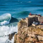 almost-30-meter-wave-surfed-by-vini-dos-santos-in-nazare-is-vying-for-a-new-world-record