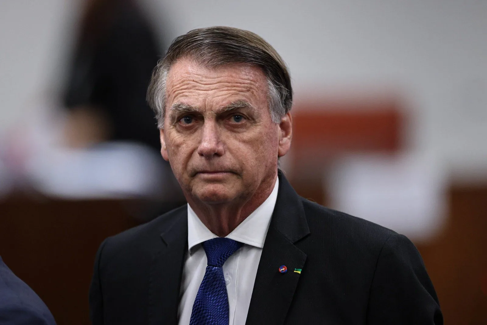 moraes-nega-pedido-de-bolsonaro-para-revogar-prisao-domiciliar-e-cita-risco-de-fuga