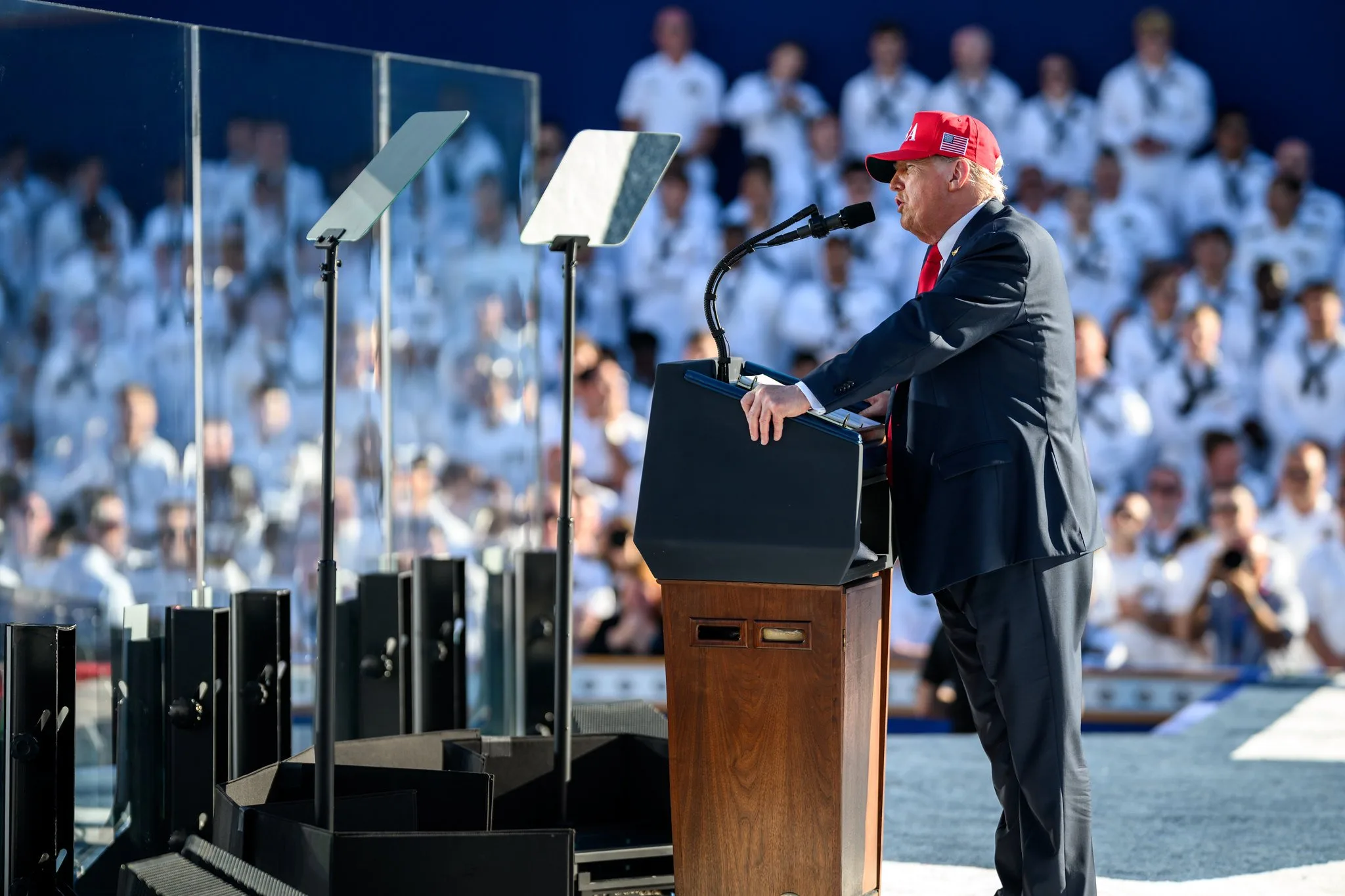 trump-diz-que-ajuda-financeira-a-argentina-vai-depender-do-resultado-de-eleicoes