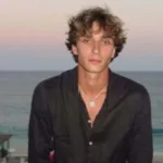 quem-e-josh-richards,-tiktoker-canadense-de-23-anos-que-namora-gabi-moura-apos-seu-desfile-na-victoria’s-secret