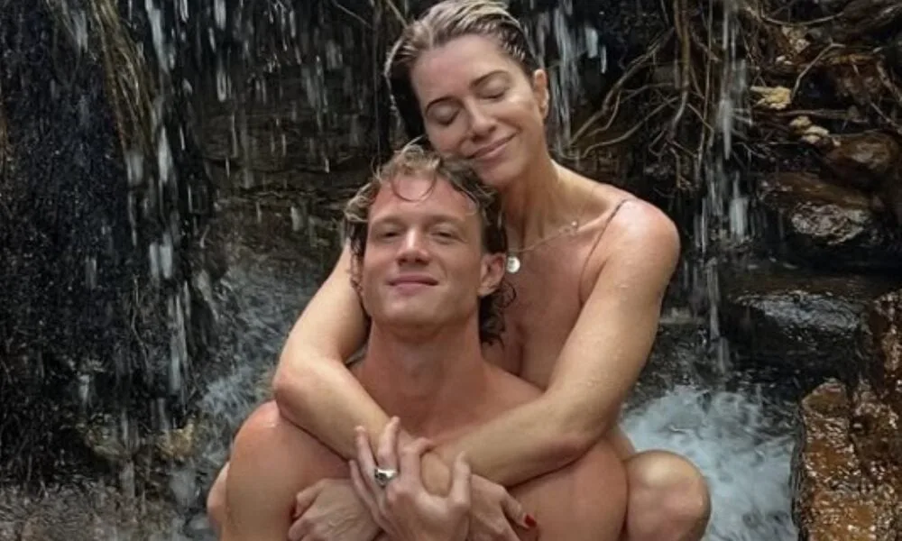 pedro-novaes-chora-com-elogios-de-leticia-spiller-e-marcello-novaes-antes-de-tres-gracas