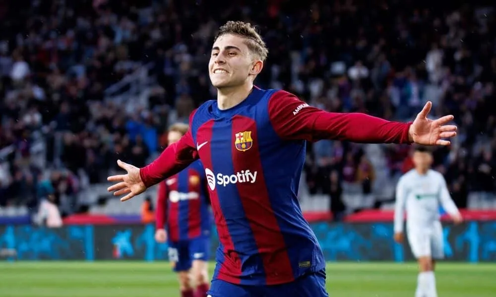 barcelona-thrashes-olympiacos-6-1-in-the-champions-league-with-hat-trick-from-fermin-lopez