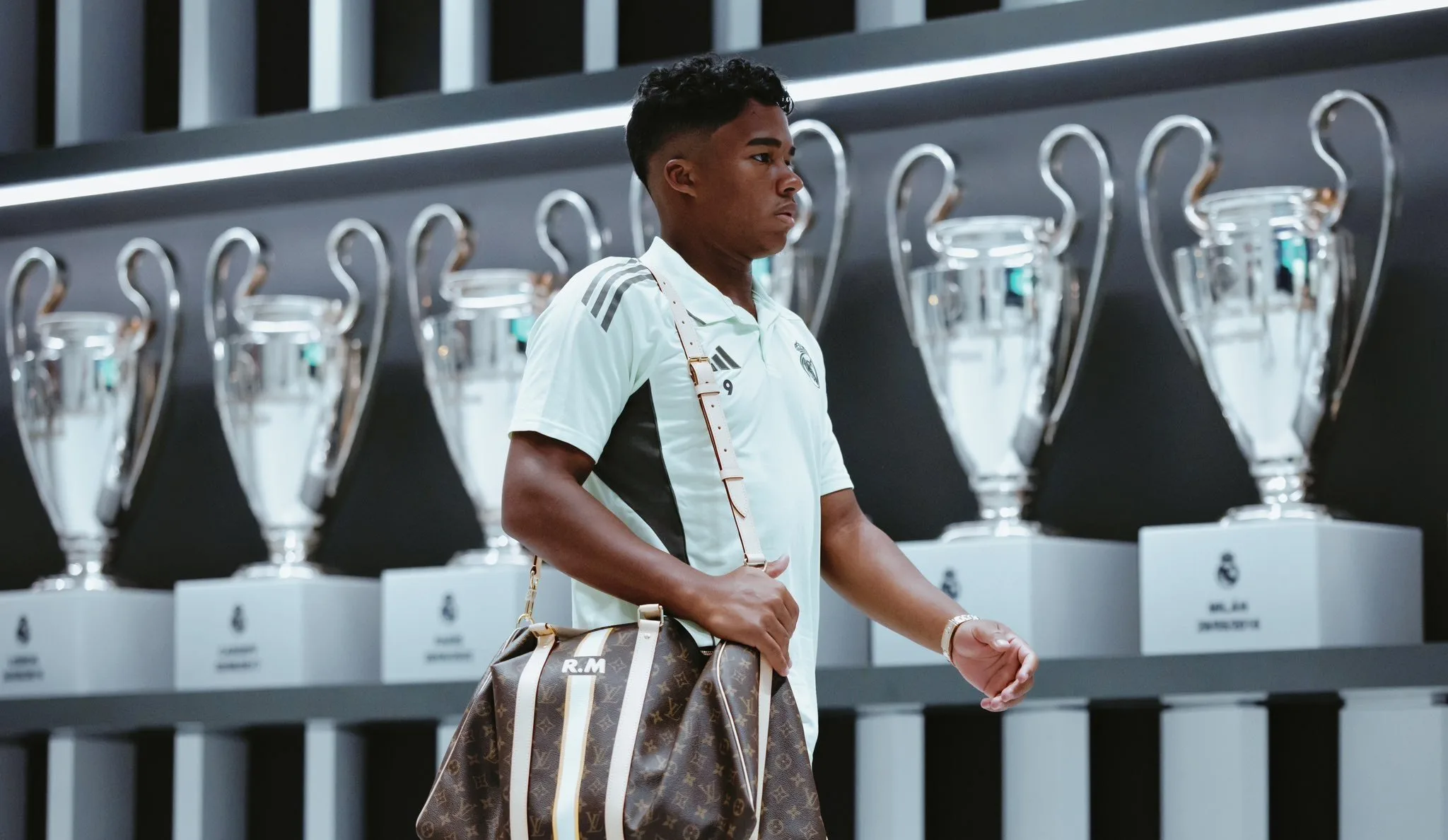 por-desejo-de-ir-a-copa-do-mundo,-endrick-considera-deixar-o-real-madrid