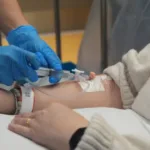 Covid-19 causou metade das mortes por vírus respiratórios em 4 semanas