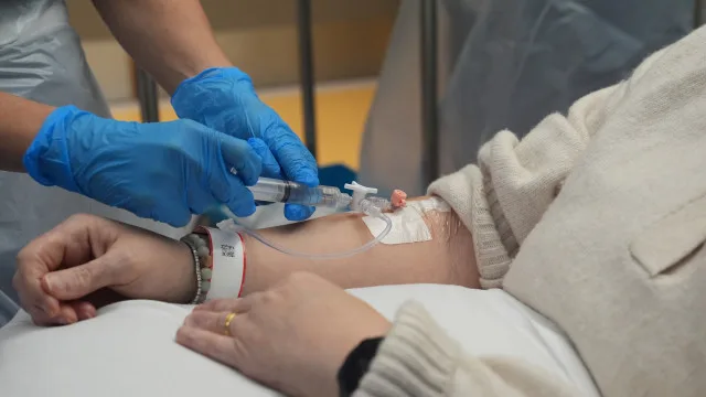 Covid-19 causou metade das mortes por vírus respiratórios em 4 semanas