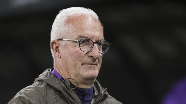 Dorival pede reação urgente e lamenta chances perdidas pelo Corinthians: 'Falta o resultado'