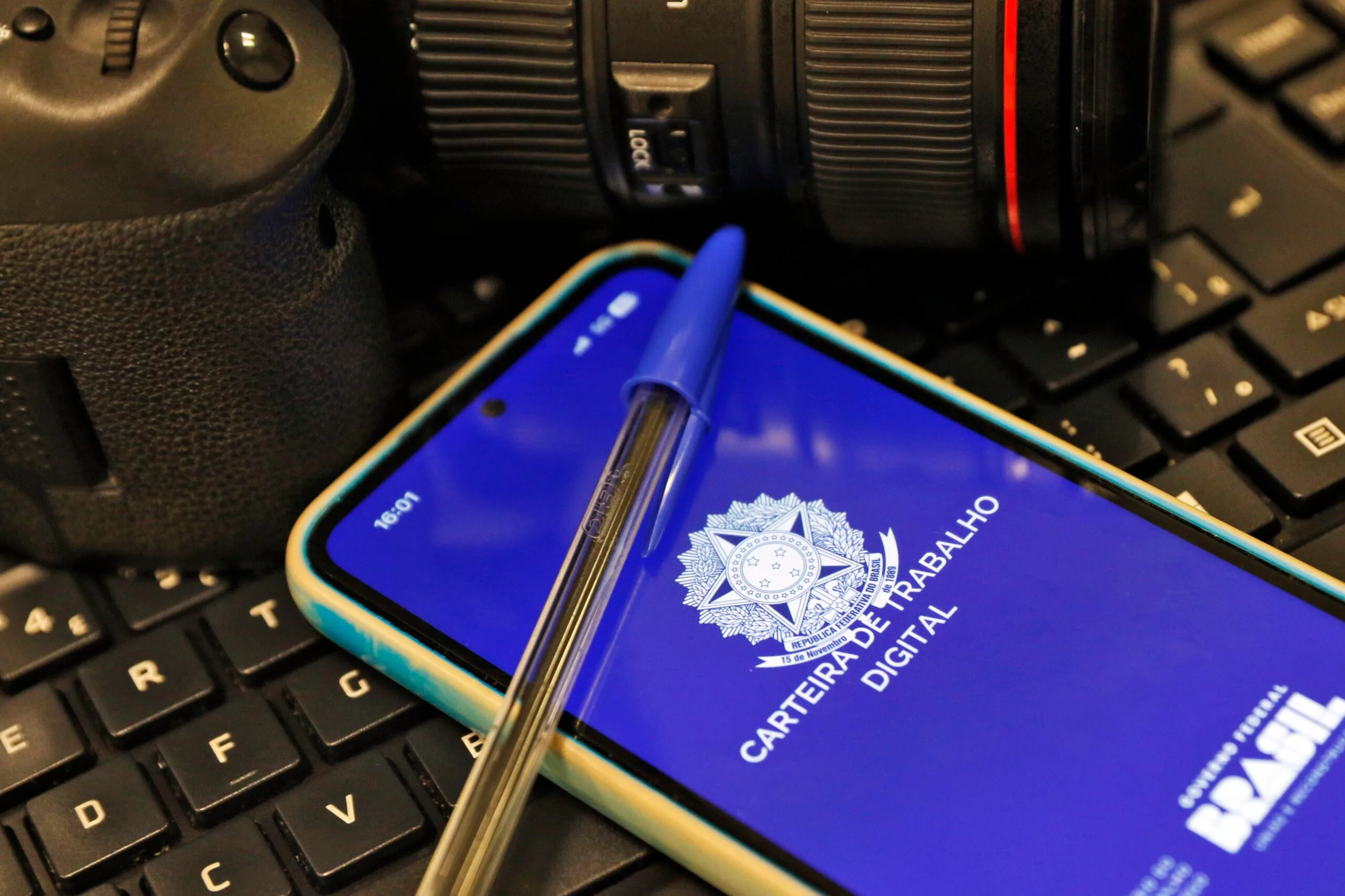 governo-desconfia-de-fraude-apos-5,5-milhoes-migrarem-de-clt-para-pj-no-brasil