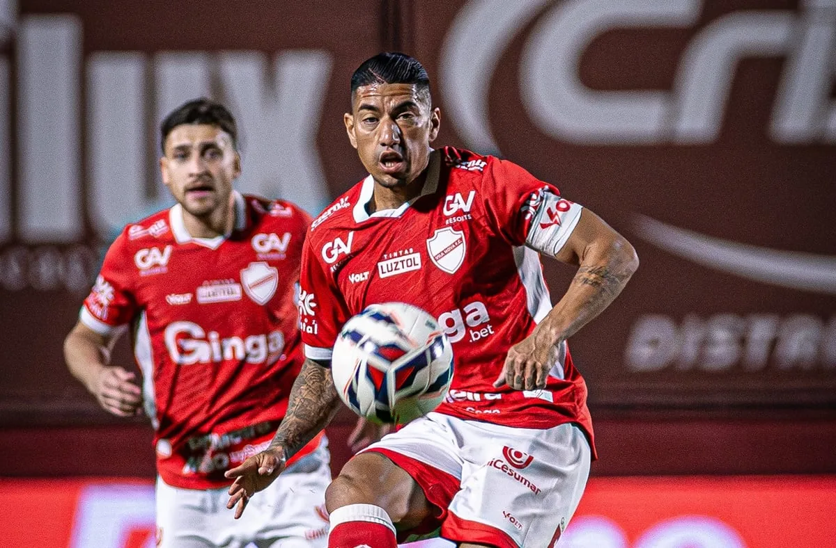 segundo-turno-do-vila-nova-expoe-fragilidade-em-segurar-resultados-e-queda-de-desempenho