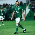 goias-precisa-de-aproveitamento-perfeito-para-seguir-sonhando-com-acesso;-confira-as-probabilidades