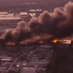 videos:-queda-de-aviao-perto-de-aeroporto-nos-eua-deixa-7-mortos-e-11-feridos