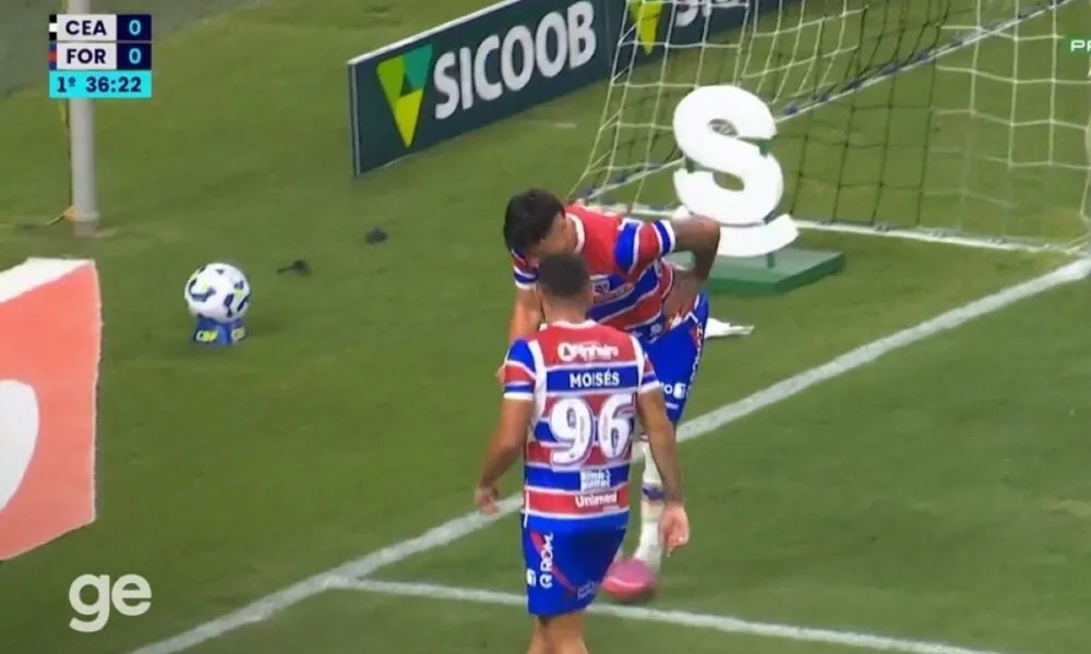 ceara-sc-x-fortaleza:-bareiro-explica-imitacao-de-vovo-em-gol-como-homenagem-a-amigo-de-50-anos