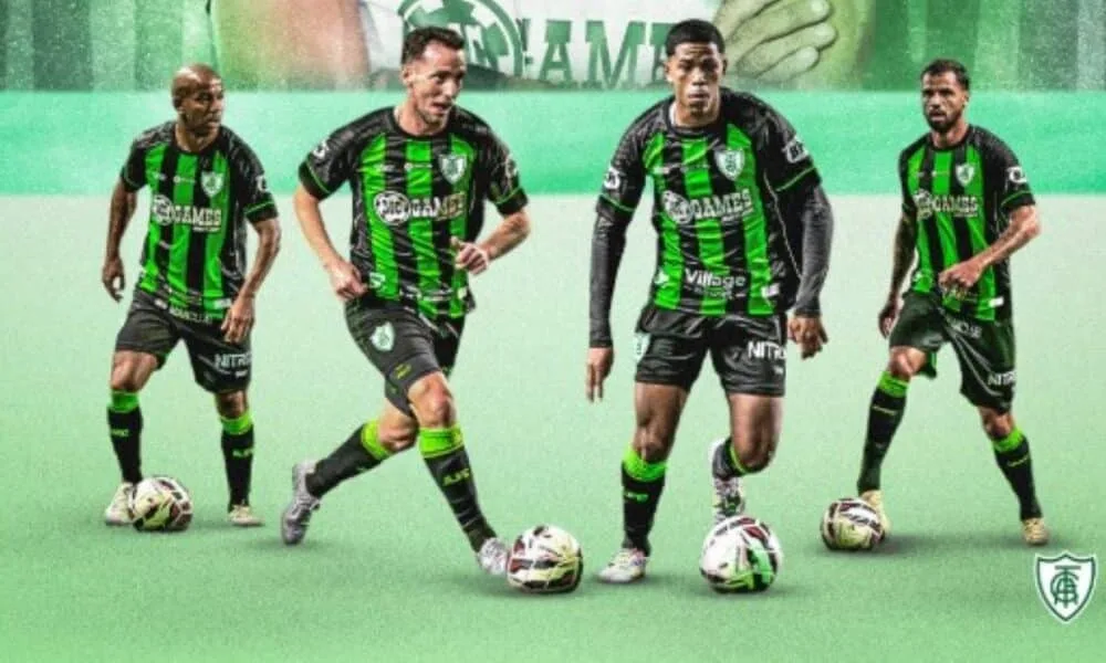america-mg-surpreende-chapecoense-com-gol-de-bigode-e-complica-briga-pelo-acesso-na-serie-b-2025