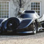 leilao-com-carros-de-cinema-oferta-batmovel-e-veiculos-‘de-volta-para-o-futuro’-e-‘velozes e furiosos’