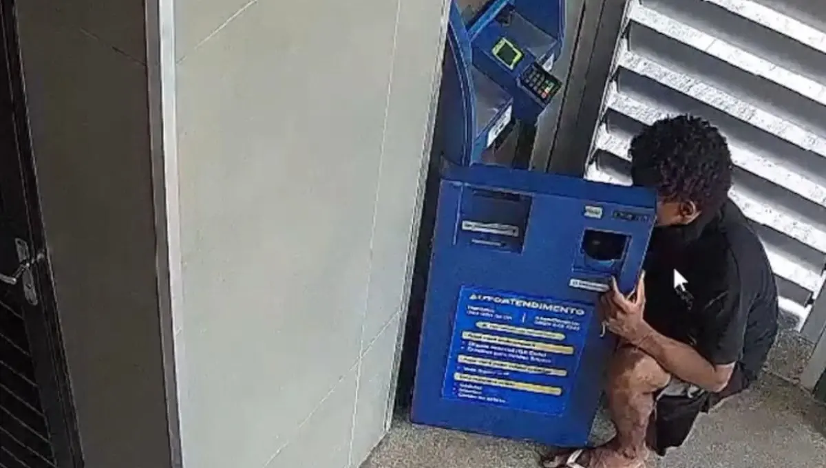 homem-e-preso-apos-tentar-furtar-caixa-de-autoatendimento-na-avenida-anhanguera