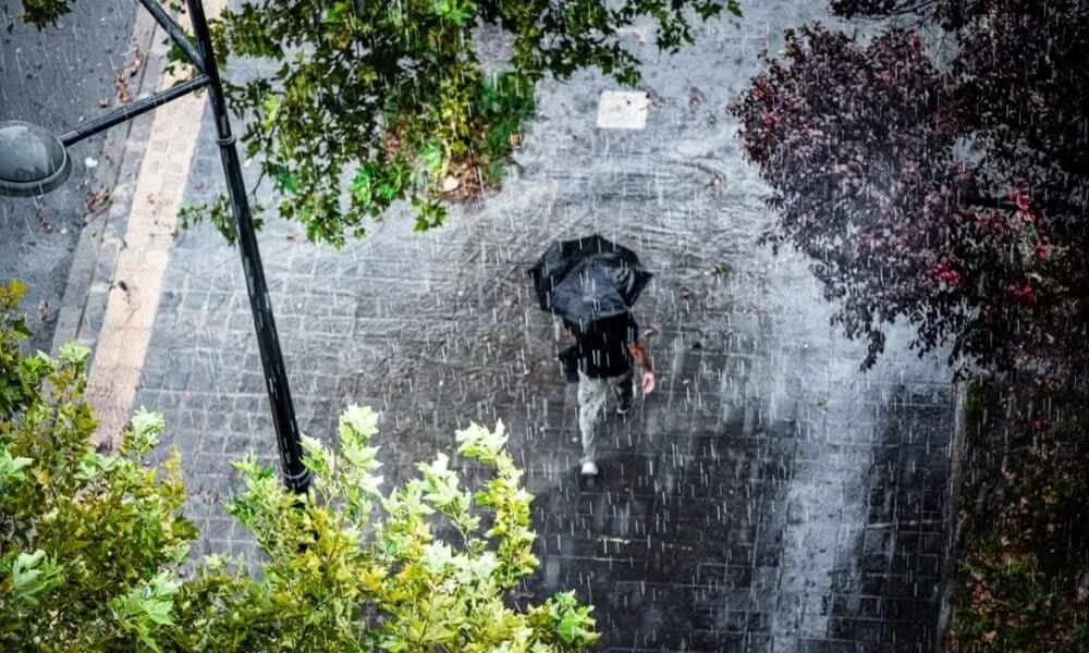 alerta-de-tempestade-atinge-19-cidades-em-goias-com-previsao-de-ventos-fortes-e-raios-nesta-quinta-feira