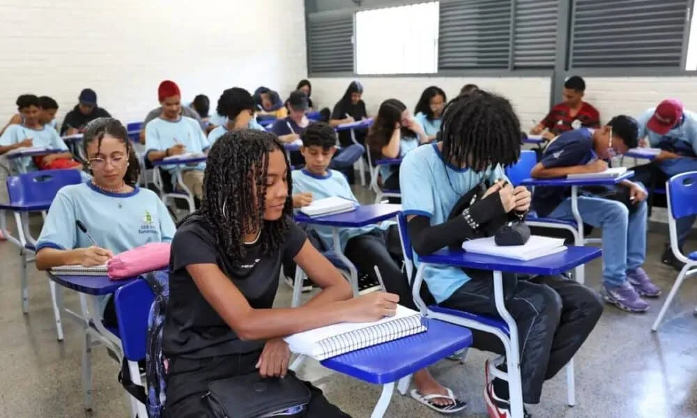 vagas-na-rede-estadual-do-rj:-matriculas-de-novos-alunos-comecam-pela-internet-com-prazo-ate-5-de-dezembro