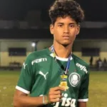 ex-atleta-da-base-do-palmeiras-diego-lima-e-assassinado-a-tiros-aos-19-anos-em-salvador