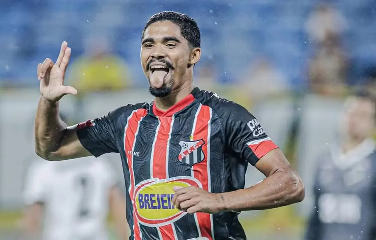 veja-quem-e-kadu,-primeiro-reforco-contratado-pelo-goias-para-2026