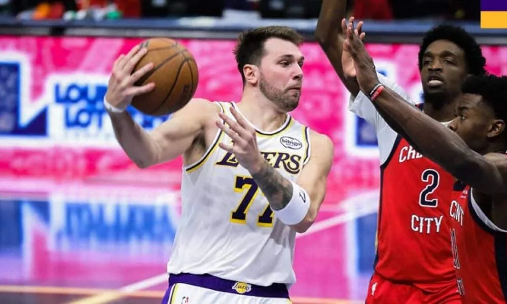 レイカーズが第3qにペリカンズを95-77で圧勝し、nbaでニューオーリンズに勝利をもたらした