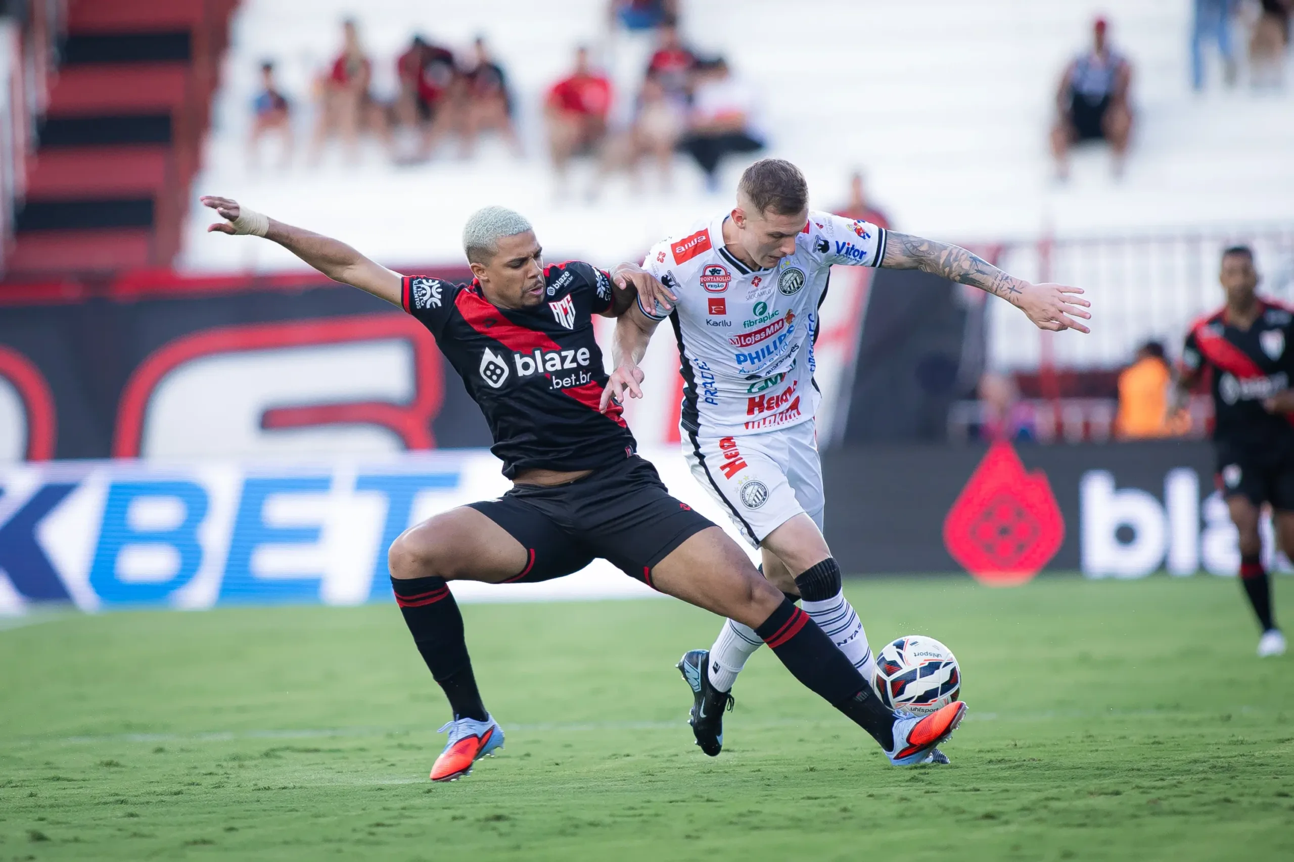 em-jogo-morno,-atletico-nao-sai-do-0-a-0-com-o-operario-pr