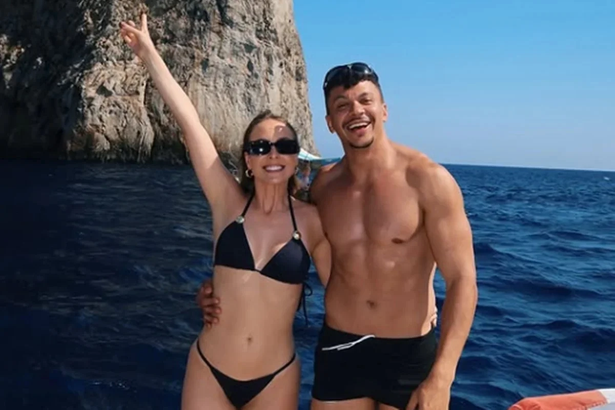 um-mes-apos-divorcio,-tata-estaniecki-e-julio-cocielo-trocam-beijo-durante-festa-de-aniversario;-video