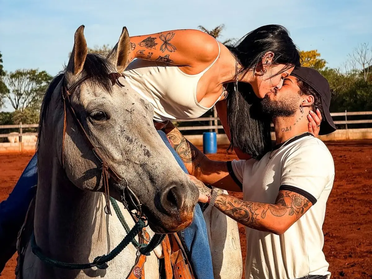 ana-castela-comemora-22-anos-com-festa-e-mensagem-de-ze-felipe