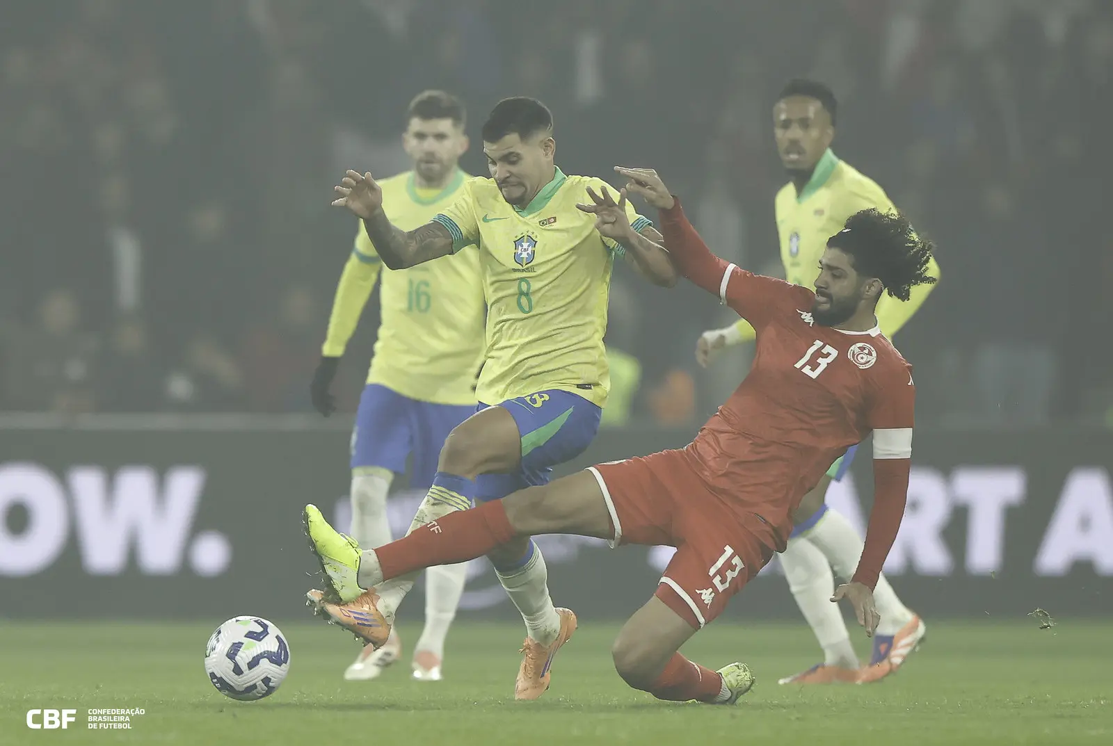 brasil-decepciona,-perde-penalti-e-empata-com-a-tunisia