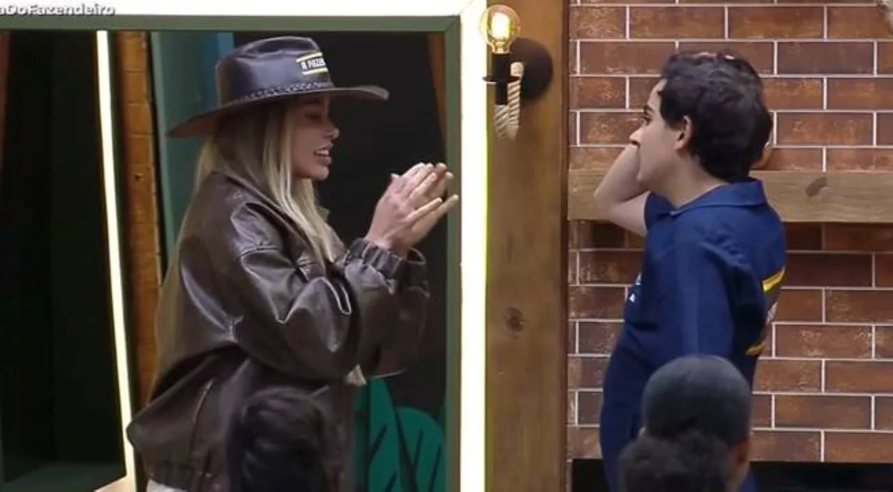 a-fazenda-17:-saory-reclama-de-odor-e-internautas-lembram-caso-do-sbt-envolvendo-dudu-camargo