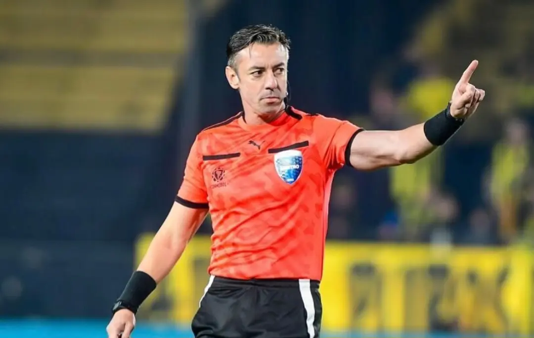 remo-critica-escalacao-de-raphael-claus-para-jogo-decisivo-contra-goias:-“discordancia-e-preocupacao”