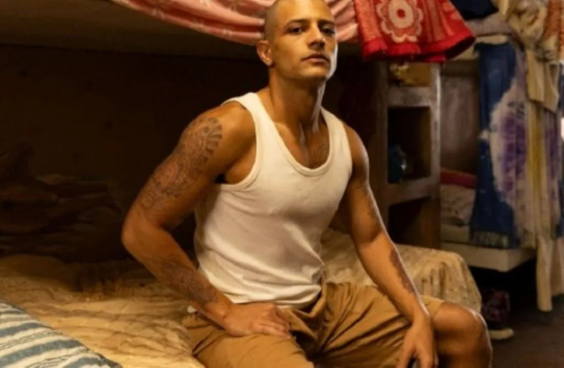 prime-video-anuncia-nova-temporada-de-tremembe-e-traz-robinho-e-brennand-como-novos-detentos-na-ala-masculina-da-prisao