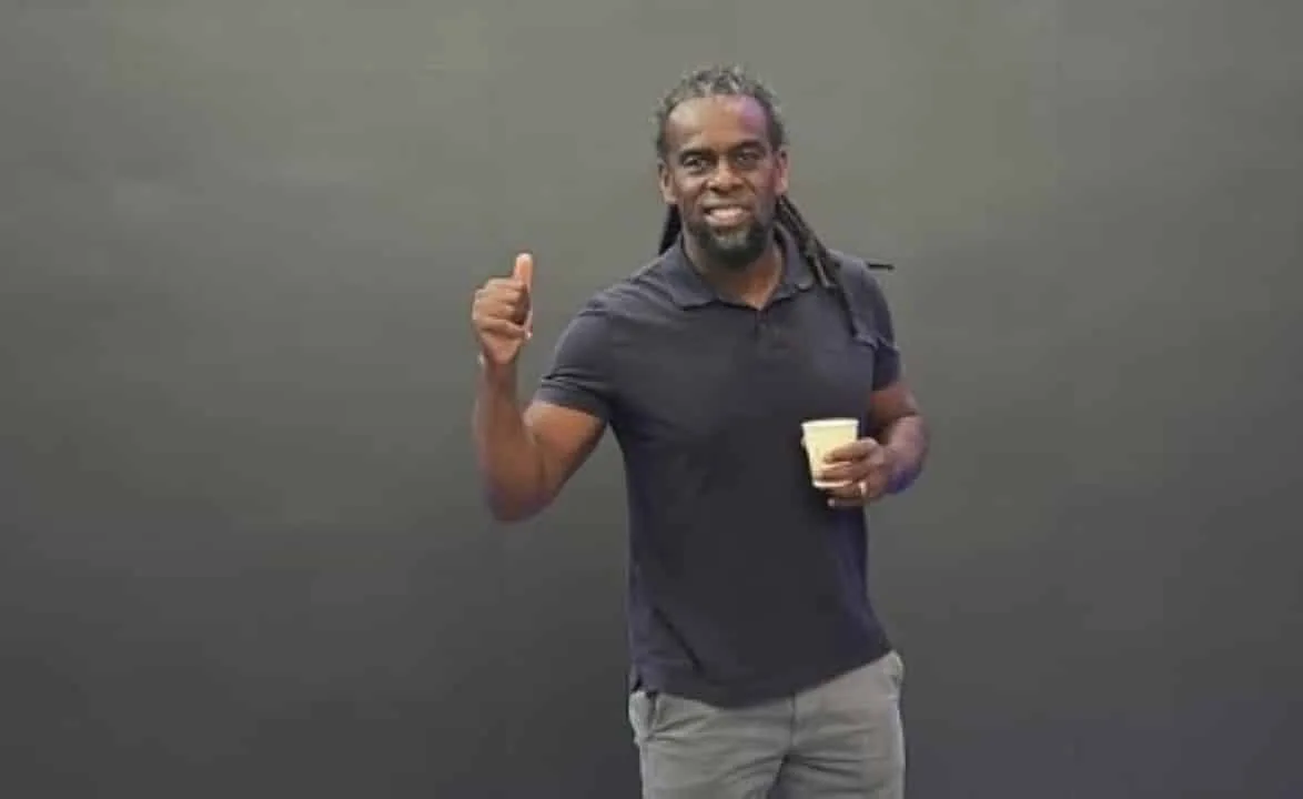 tinga-revela-detalhes-ineditos-da-mafia-do-apito-e-diz-que-brasileirao-2005-foi-preparado-para-o-corinthians