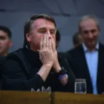 bolsonaro-preso:-moraes-considerou-distancia-entre-a-casa-de-jair-e-a-embaixada-dos-eua