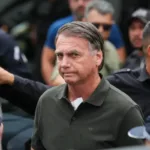 tentativa-de-golpe:-bolsonaro-comeca-a-cumprir-pena-na-sede-da-pf