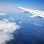 passagens-aereas-no-fim-de-ano:-veja-qual-e-o-dia-mais-caro-para-viajar