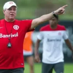 inter-age-rapido-e-anuncia-abel-braga-para-missao-contra-o-rebaixamento