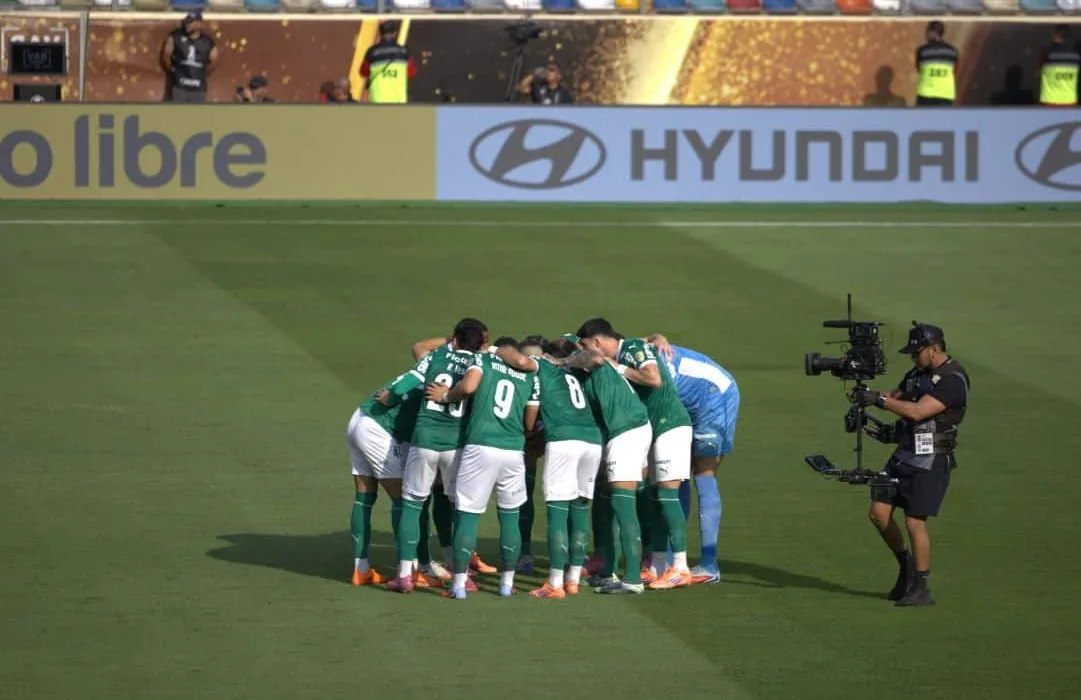 sem-titulos-em-2025,-palmeiras-mantem-abel-e-conta-com-weverton,-lucas-e-paulinho-em-2026