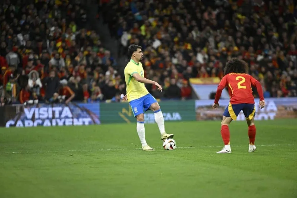 flamengo-aprova-r$-187-milhoes-para-repatriar-paqueta-do-west-ham-e-mira-reforco-historico-em-2026