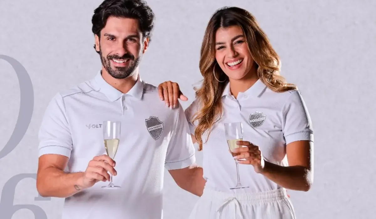 vila-nova-lanca-uniforme-comemorativo-para-a-virada-do-ano