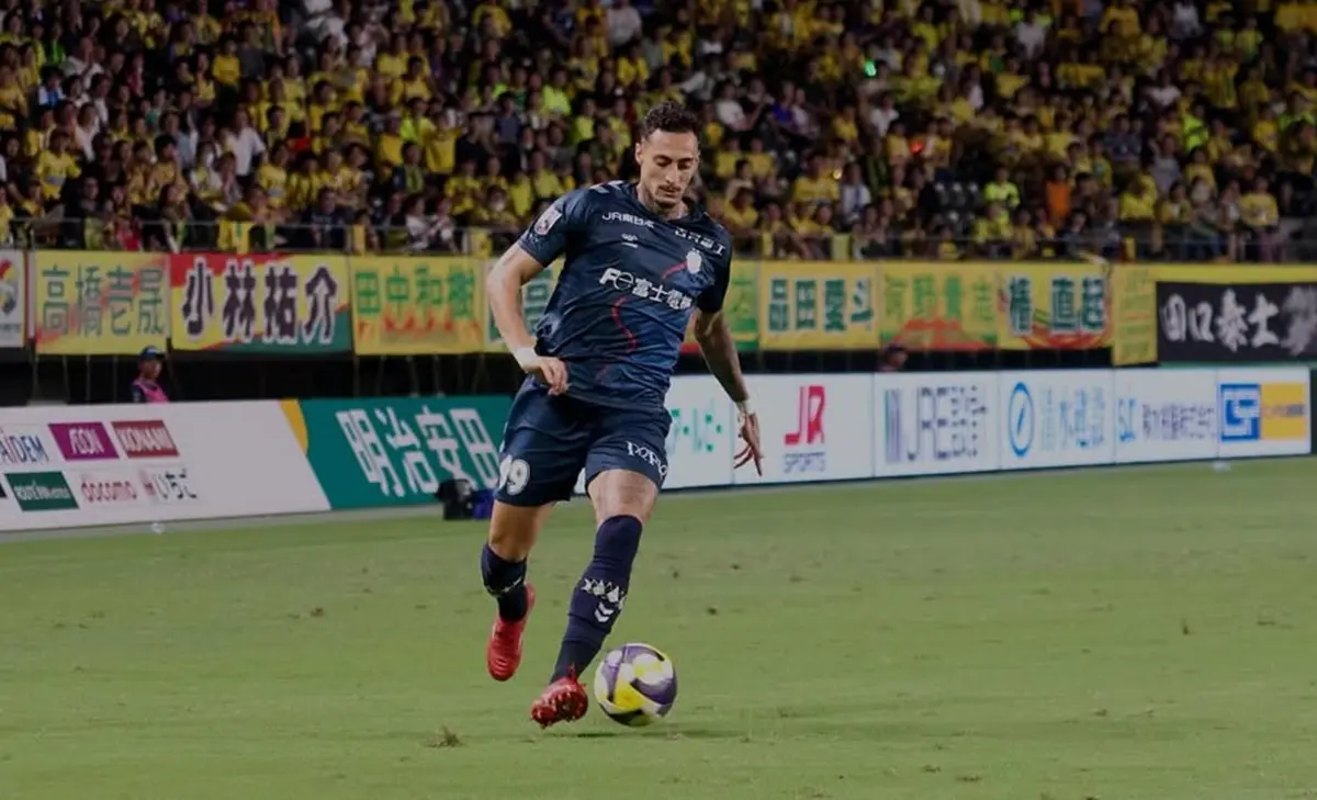 derek-retorna-de-emprestimo-e-devera-ser-aproveitado-no-atletico-goianiense